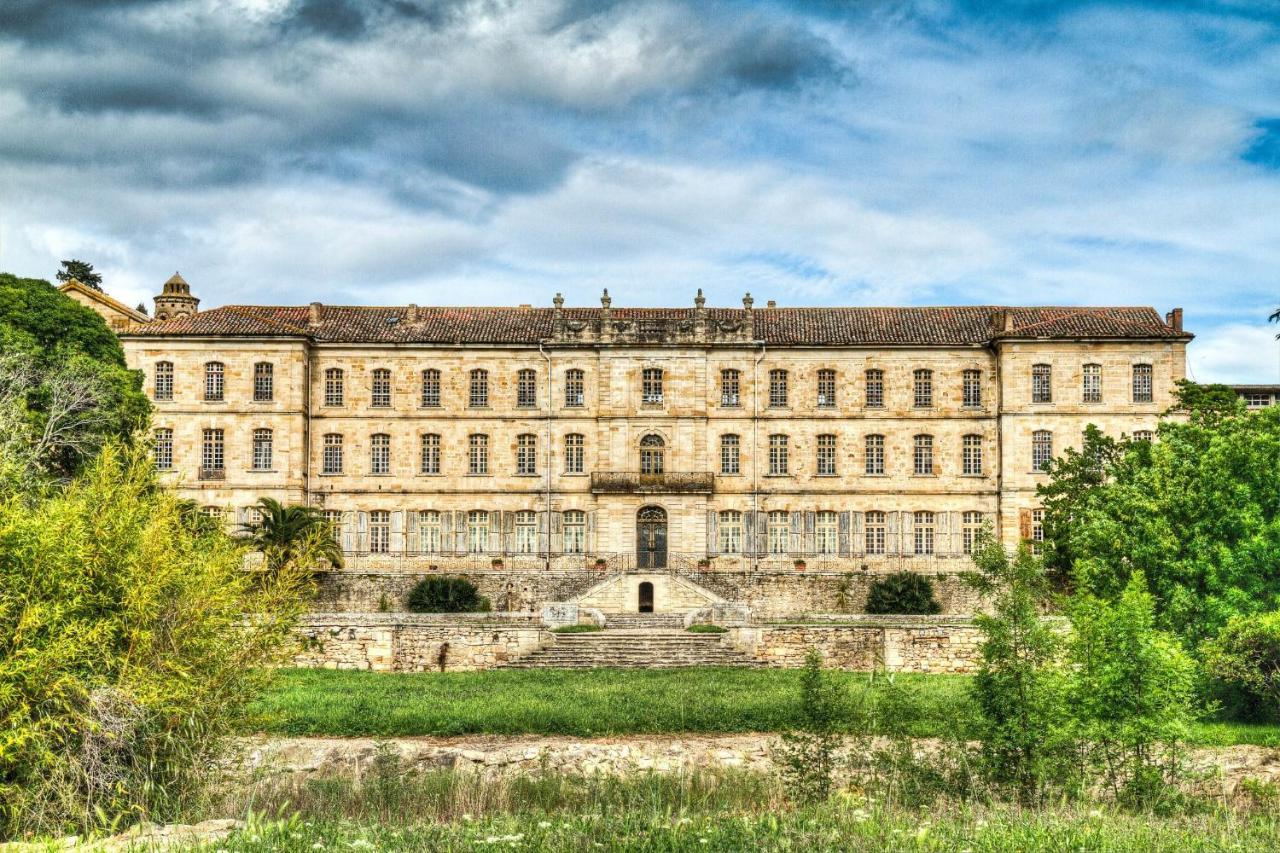 La Cle Des Champs: 3-Star Tourist Residence in Beziers Exterior photo