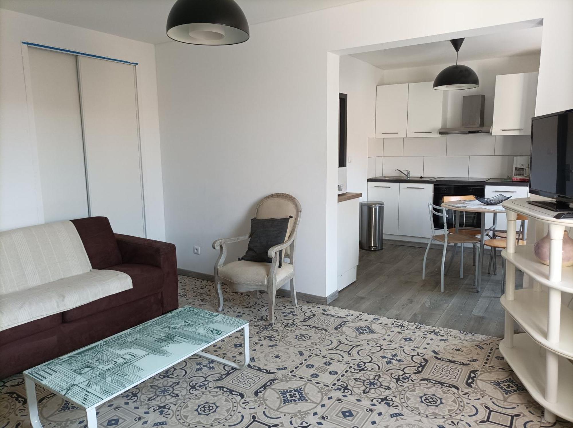 La Cle Des Champs: 3-Star Tourist Residence in Beziers Exterior photo